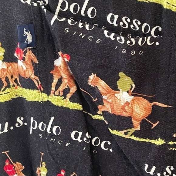 US polo men’s button shirt with great design size XL - Picture 3 of 10